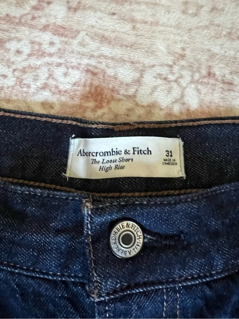 Abercrombie High-Rise Dark Blue Denim Shorts - Picture 2 of 2